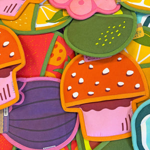 The Neighborgoods - Lemon Pot Holder w/ Pocket