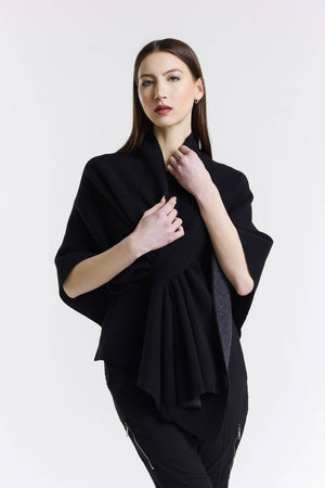 TINA Stephens Italy/Tees By Tina - Ellen Merino/Cashmere Reversible Wrap with Loop (W303): 632 Red/Gray / One Size