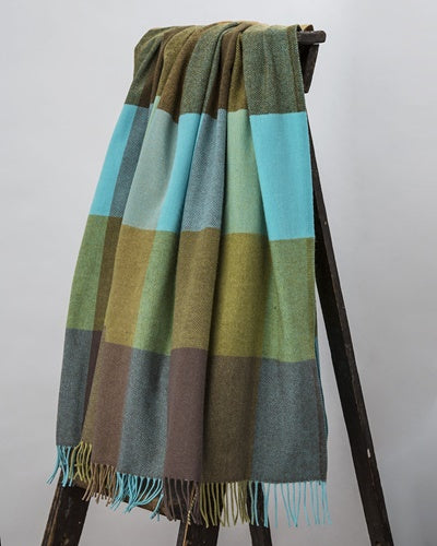 Avoca Lambswool Throw "Mahon"