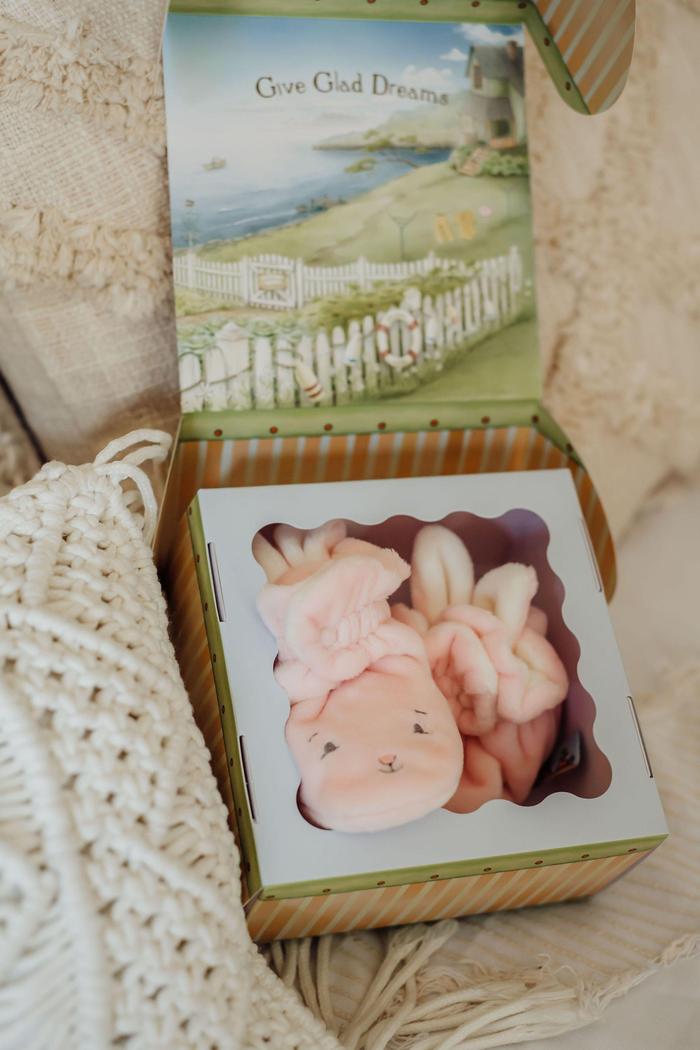 Blossom Boxed Hoppy Feet Slippers